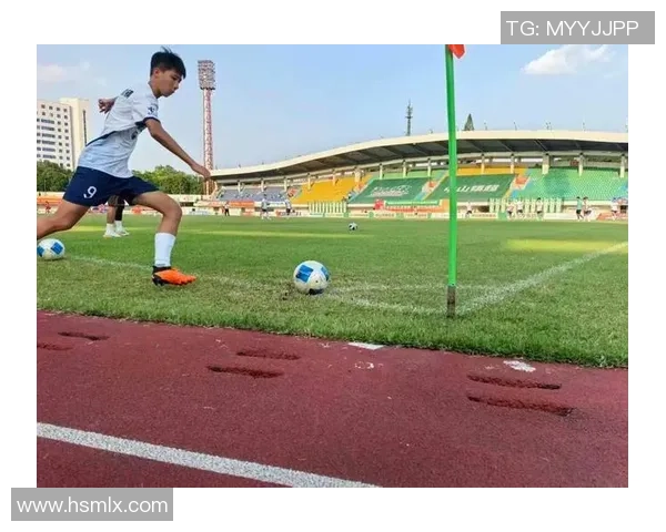 藏区足球明星崛起 他们如何在绿茵场上书写传奇人生 藏区足球明星崛起 他们如何在绿茵场上书写传奇人生